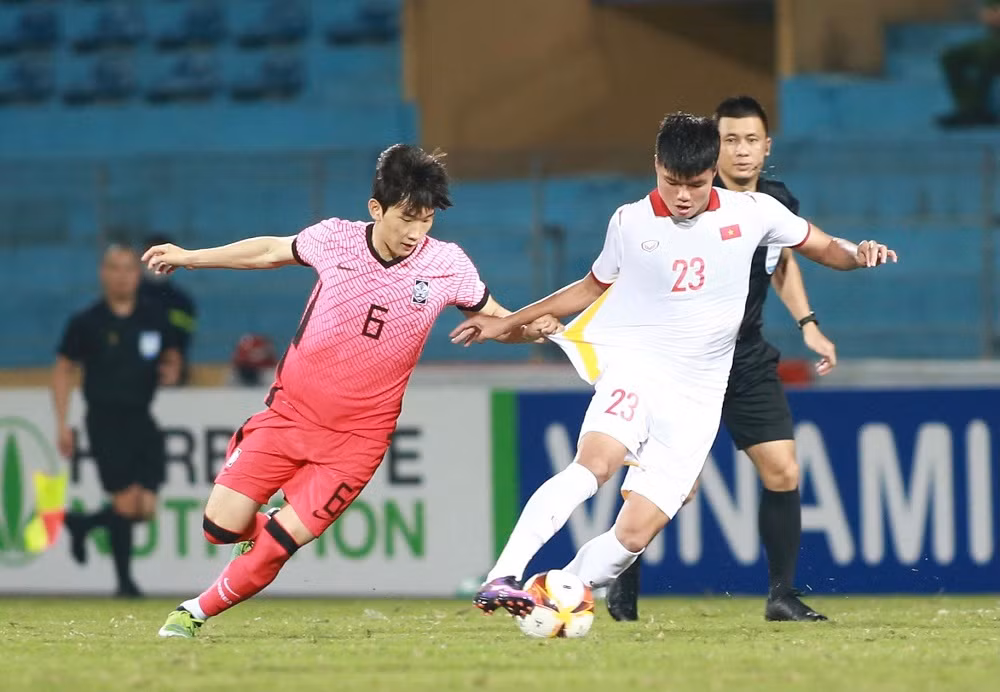 Thang nhe U20 Han Quoc, U23 Viet Nam con nhieu viec truoc SEA Games-Hinh-4