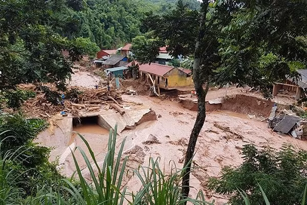 Du bao thoi tiet 22/8, mien nui phia Bac de phong lu quet, sat lo dat