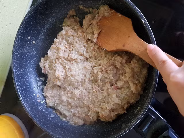 Món bánh chưng rán nước lọc từng gây đình đám.