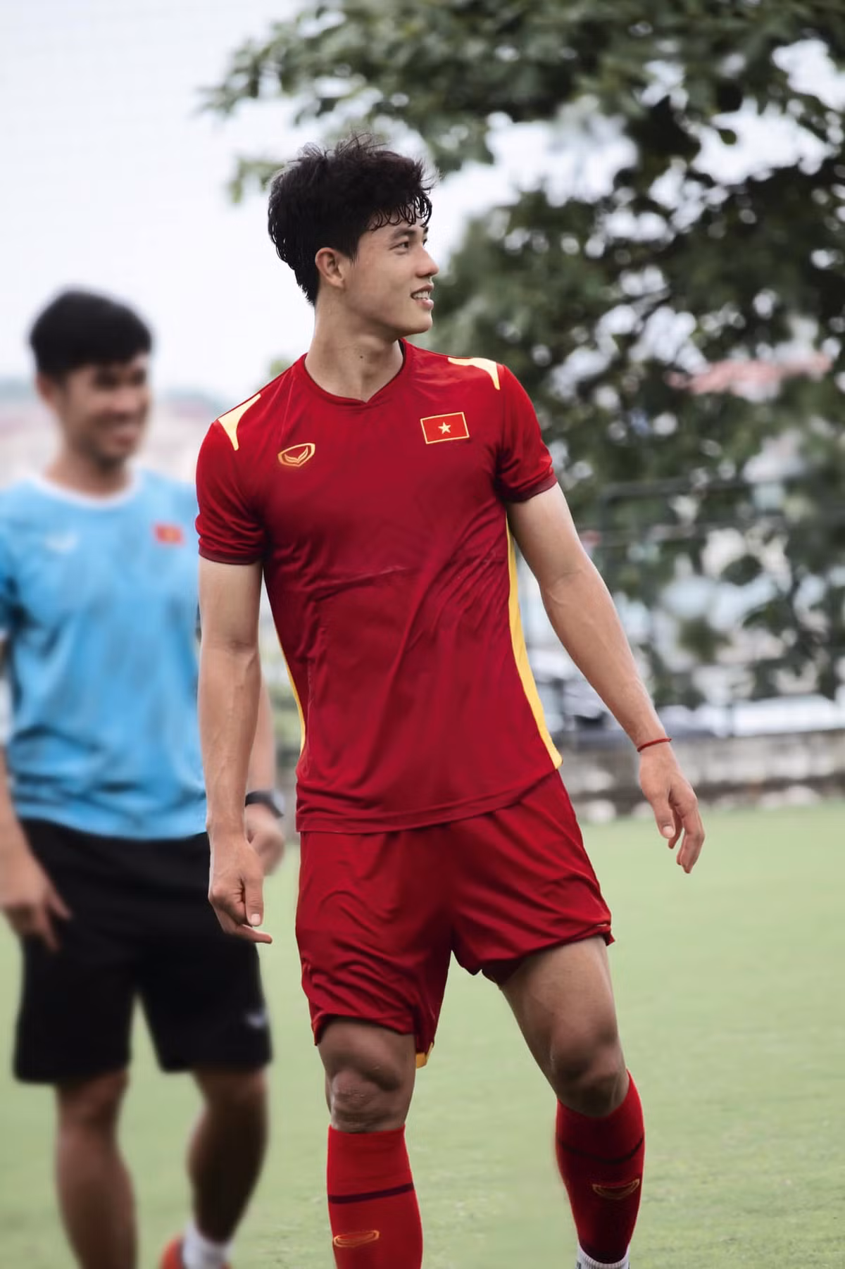 Đáng chú ý, các cầu thủ của U23 Việt Nam cũng để lại nhiều bình luận trêu chọc và màn đối đáp đậm chất “thả thính” của Duy Cương khiến dân mạng được phen cười nghiêng ngả.