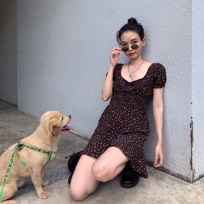 Sức hút của Minh Tâm cũng đến một phần từ gương mặt thanh tú, vóc dáng mi nhon mặc gì cũng "bao" đẹp.
