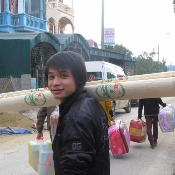 Mới đây, các fan của nam streamer lại được dịp cười "nghiêng ngả" khi chia sẻ lại hình ảnh "một thời oanh liệt" của thần tượng mình.
