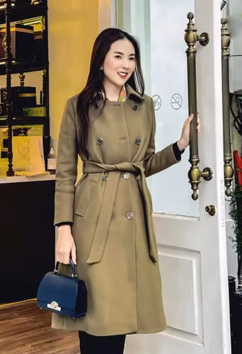 Tuy nhiên, chuyện gì đến vẫn phải đến. Chỉ 4 giờ sau chiếc story đầy vui vẻ này, Mai Ngọc đã hé lộ kết quả test PCR dương tính.