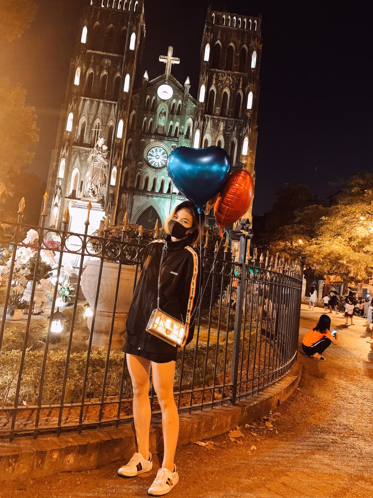 Sau đó, Phương Mai tiếp tục tranh tài tại nội dung đơn nữ cầu mềm 3m chiều 10/5.