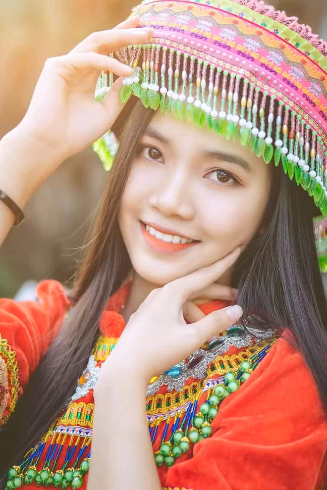 Là thí sinh nhỏ tuổi nhất, song Mỹ Tâm được đánh giá là cô gái luôn toả sáng, tự tin. 10X cho biết việc đi lại, chuẩn bị cho cuộc thi với cô khá khó khăn nhưng bản thân luôn cố gắng hết mình để hoàn thành tốt. Bởi vậy, nữ sinh mong muốn nhận kết quả xứng đáng.