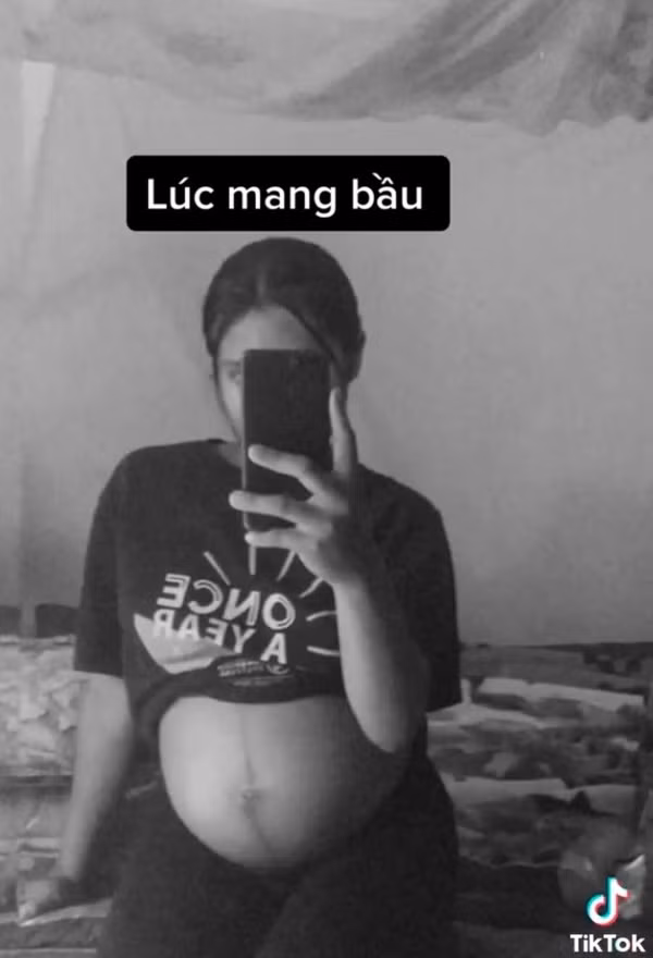 Cụ thể, có con sớm khiến cô gái này phải đối mặt với không ít bỡ ngỡ và căng thẳng. Theo hình ảnh bạn nữ đăng tải, trước khi lấy chồng và có em bé, cô nàng trông có phần cá tính với mái tóc ngắn.