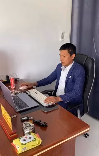 Mức lương Lộc Fuho chi trả từ 300-400 nghìn đồng/ngày. Ngoài ra, người lao động cũng được bao cơm ngày 3 bữa, làm ở tại công trình.