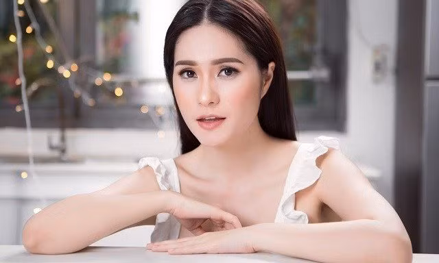 Trước đó, chính doanh nhân Quốc Vũ còn tính tới chuyện ra tiệm đổi vàng làm của hồi môn cho 3 cô con gái lấy chồng trong tương lai vì sợ càng về sau giá vàng càng cao ngất ngưỡng.