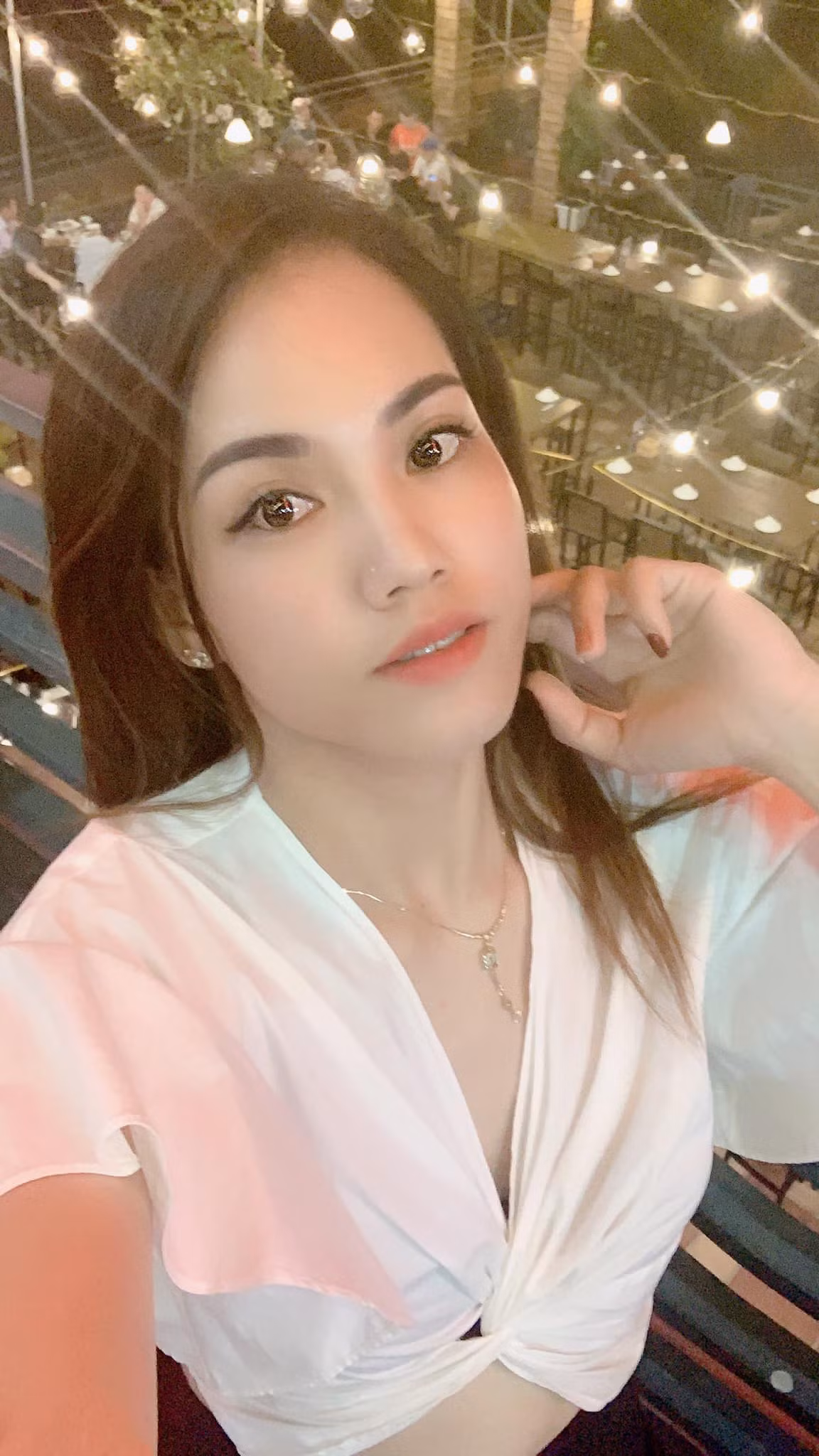 Là trọng tài nữ trong số 5 trọng tài của Việt Nam đạt đến trình độ của FIFA, Hà Phượng tham dự khá nhiều giải đấu của liên đoàn bóng đá Châu Á
