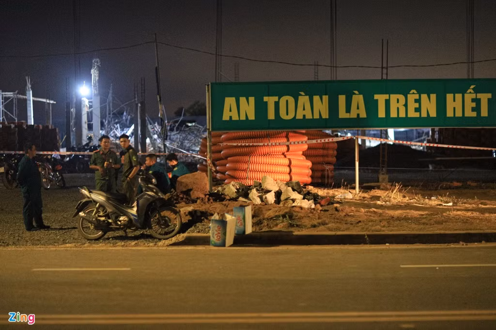 Tối 14/5, Công an tỉnh Đồng Nai cho biết cảnh sát cứu hộ đã kết thúc việc tìm kiếm các nạn nhân bị vùi lấp trong đống đổ nát sau vụ sập tường công trình tại Khu công nghiệp Giang Điền, huyện Trảng Bom, tỉnh Đồng Nai.