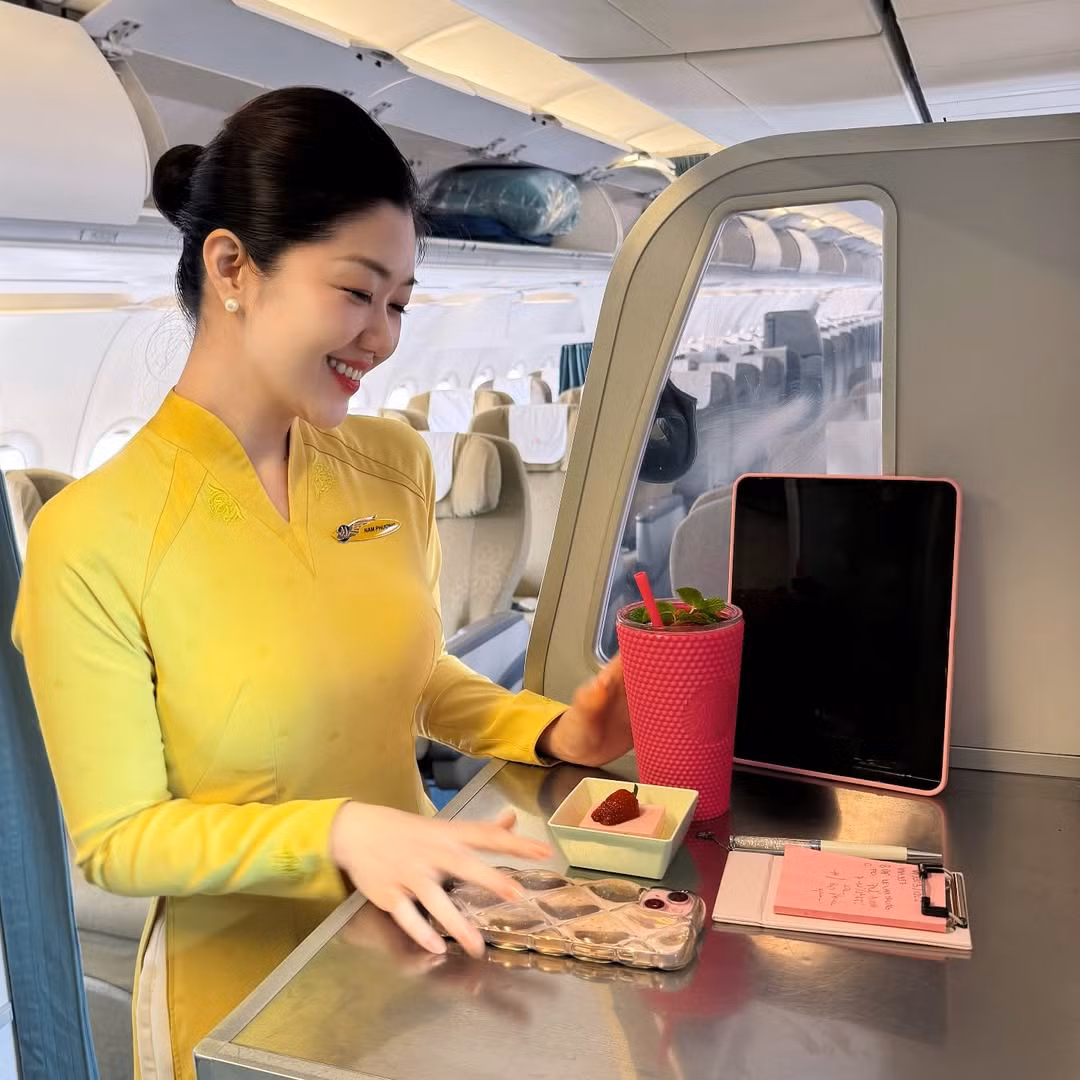 Nam Phương đã có thâm niên hơn 10 năm làm việc trong phi hành đoàn.