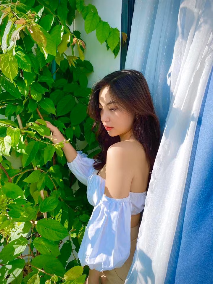 Dù không nhắc đến chuyện chia tay Quang Hải nhưng dân mạng có thể nhận ra, bố Nhật Lê khuyên con gái cần có sự lựa chọn sáng suốt trong tình yêu.