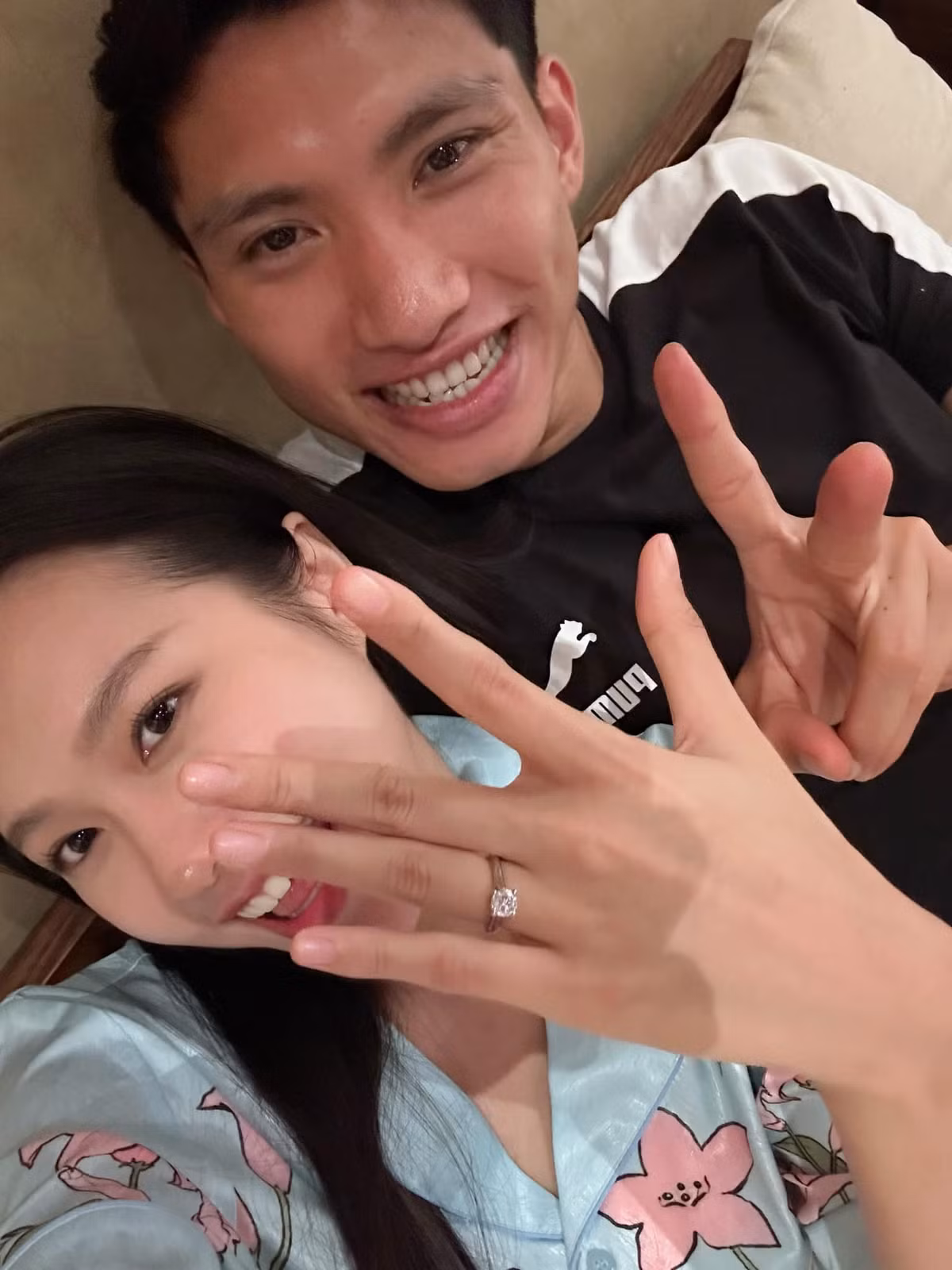 Dù không thường xuyên khoe tình cảm thân thiết với mẹ chồng nhưng cách Hải My coi mẹ chồng cũng như mẹ đẻ của mình giúp cô nàng ghi điểm với cư dân mạng.