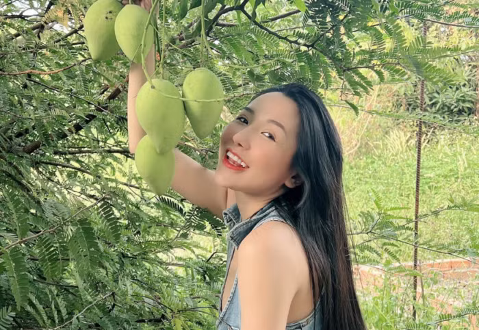Được biết, bạn trai Khánh Linh của Viên Vibi hiện tại rất yêu thương và chăm sóc cho cô. Cả hai được xem là một trong những cặp đôi có chuyện tình đáng ngưỡng mộ khi thời gian yêu nhau đã hơn 6 năm.
