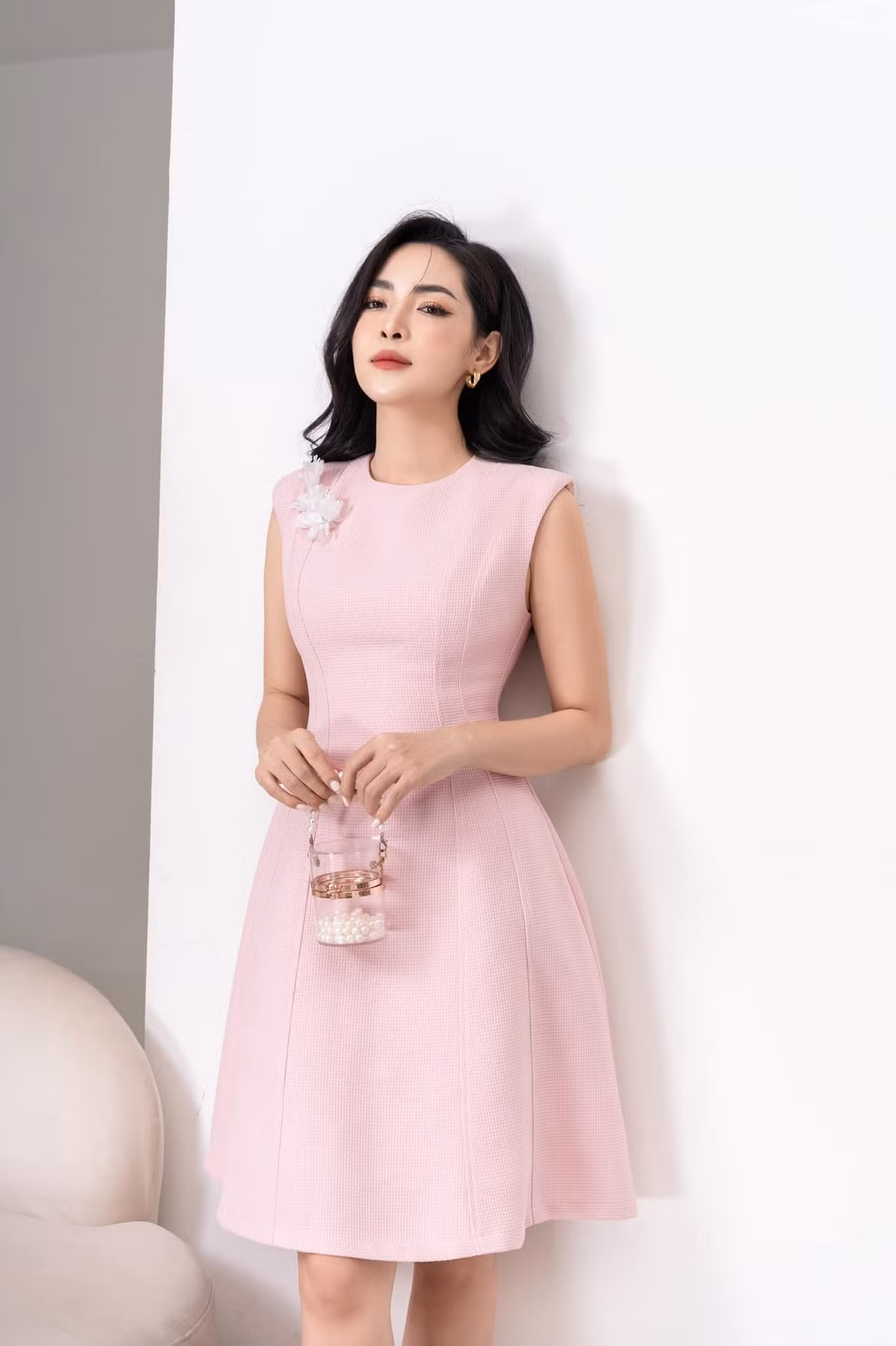 Nhan sắc Vũ Thanh Quỳnh ngày càng thăng hạng, cô thường khoe ảnh đi du lịch.