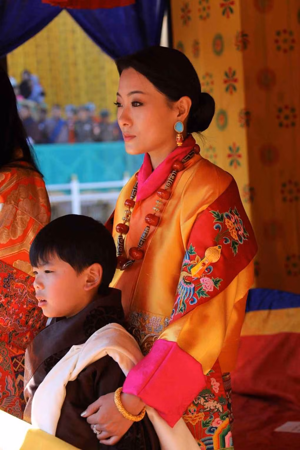 Thực hiện nghĩa vụ hoàng gia của mình, Công chúa Eeuphelma tích cực tham gia các hoạt động từ thiện, nhân đạo và thể dục thể thao, nhận được sự yêu mến của mọi người. Cô cũng là người đầu tiên đại diện cho Bhutan tham dự Lễ khai mạc Đại hội thể thao châu Á 2018 tại Indonesia và giữ chức Chủ tịch Ủy ban Paralympic Bhutan kể từ năm 2018.