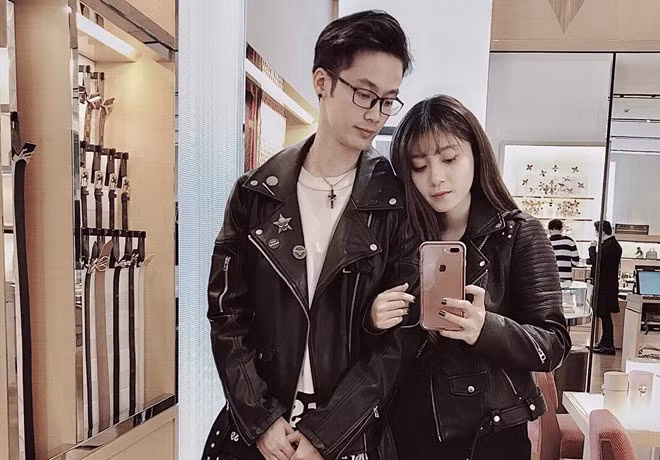 Ngày cuối năm (31/12) cũng đồng thời là ngày kỷ niệm 3 năm yêu nhau của Cẩm Tú và chồng.