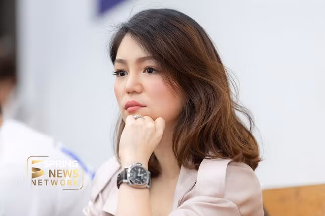 Wongopasi được bổ nhiệm vào vị trí trưởng đoàn bóng đá vào năm 2016 cùng với HLV trường Worrawoot Srimaka để lĩnh sướng U22 Thái Lan. Thời gian đầu, cặp đôi công việc này nhận không nhận được sự tin tưởng từ chính quan chức bóng đá từ xứ sở Chùa Vàng.