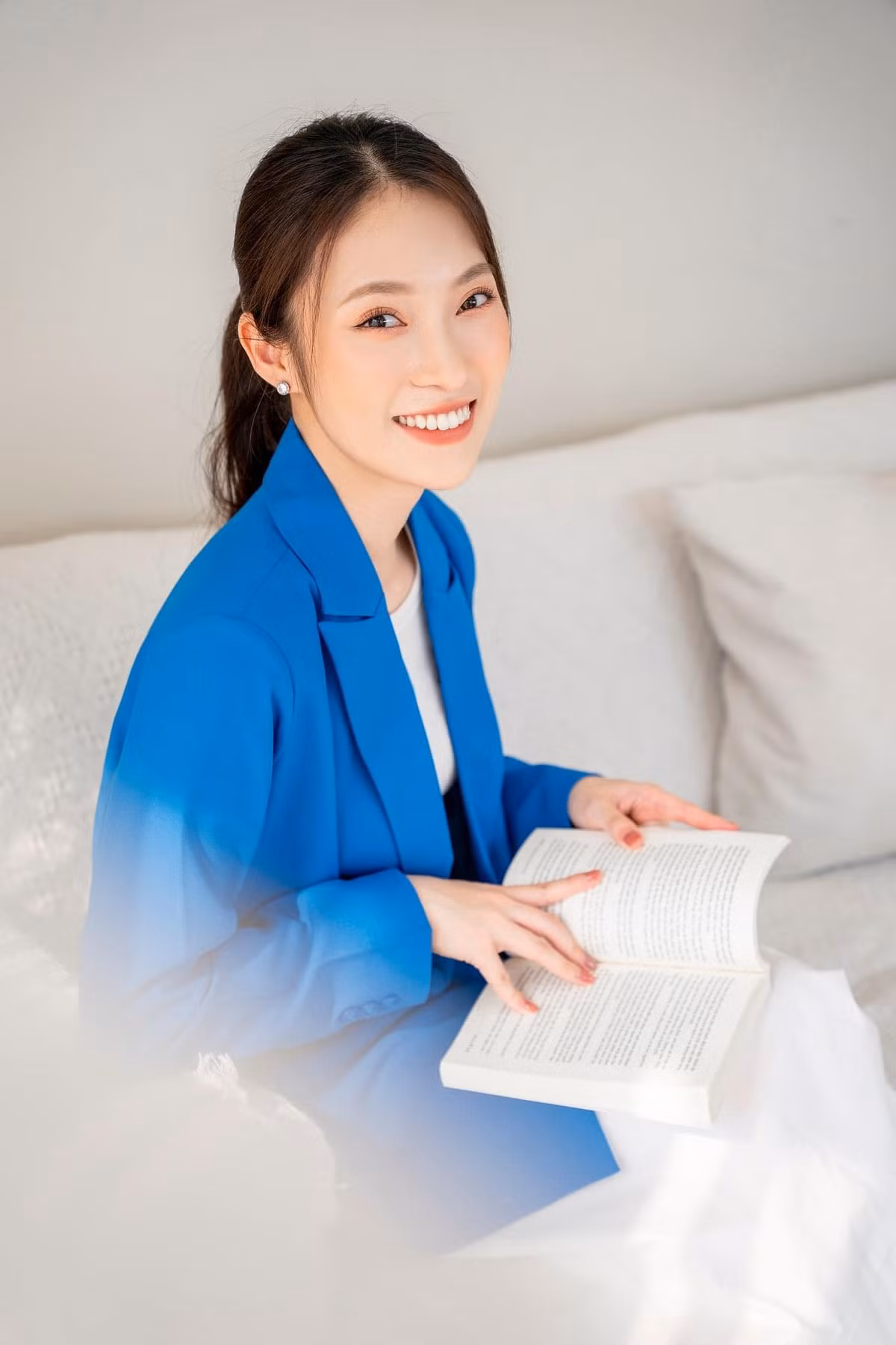 Trên trang các nhân mới đây, Trần Khánh Vy đã chỉ ra bí kíp năng suất cho những người cuối năm đầy sống động cho các bạn trẻ. Đặc biệt với mục tiêu kép là phục hồi thể chất lẫn tinh thần sau những ngày bận rộn.