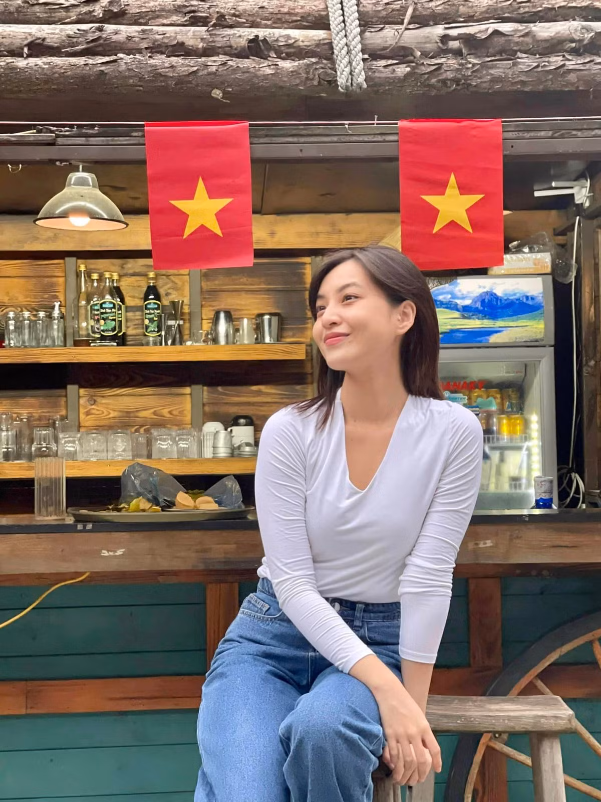 Nguyễn Lâm Thảo Tâm từng gây dấu ấn với vai diễn cô giáo Hồng trong phim điện ảnh Mắt Biếc đình đám. Ngoài ra, cô nàng gây chú ý khi từng đạt được điểm IELTS cực khủng là 8.5 khi mới 17 tuổi.