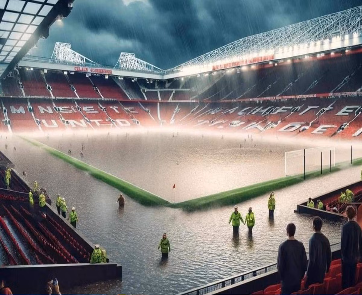 Một thập niên qua, Man Utd chi 147 triệu USD để cải tạo sân Old Trafford, kém xa sân Anfield của Liverpool (350 triệu), Etihad của Man City (470 triệu) hay Tottenham xây sân mới tốn 1,3 tỷ USD.