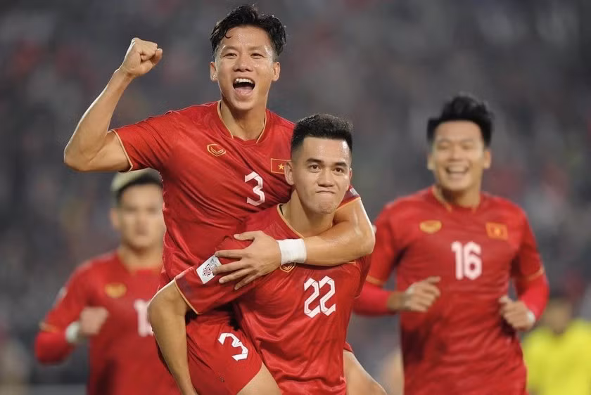 Danh sach trieu tap doi tuyen Viet Nam, 7 cai ten lan dau duoc goi