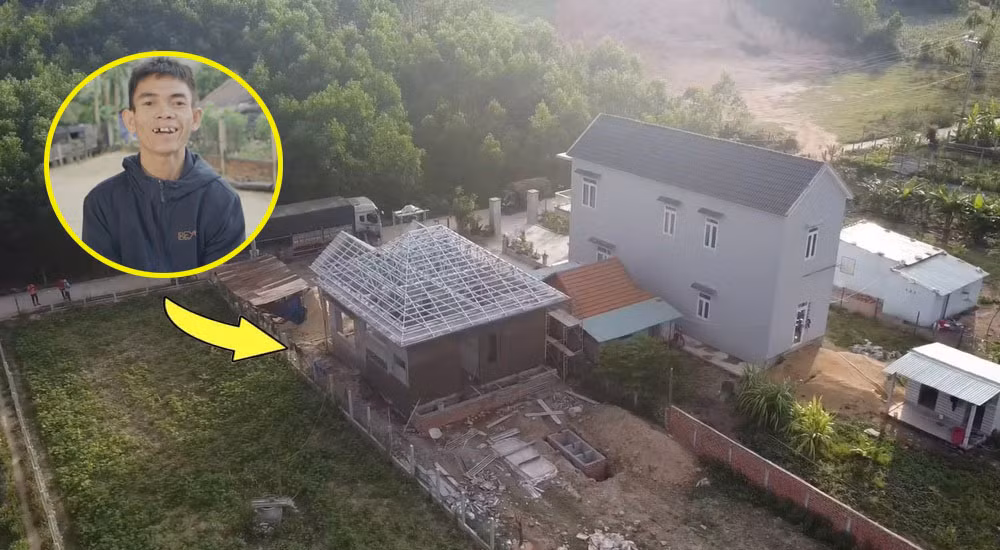 Cuối năm 2021, người hâm mộ vui mừng khi biết So Y Tiết có thể mua một mảnh đất rộng thênh thang ở quê để xây nhà riêng sau 30 năm chăn bò thuê, ở trọ.