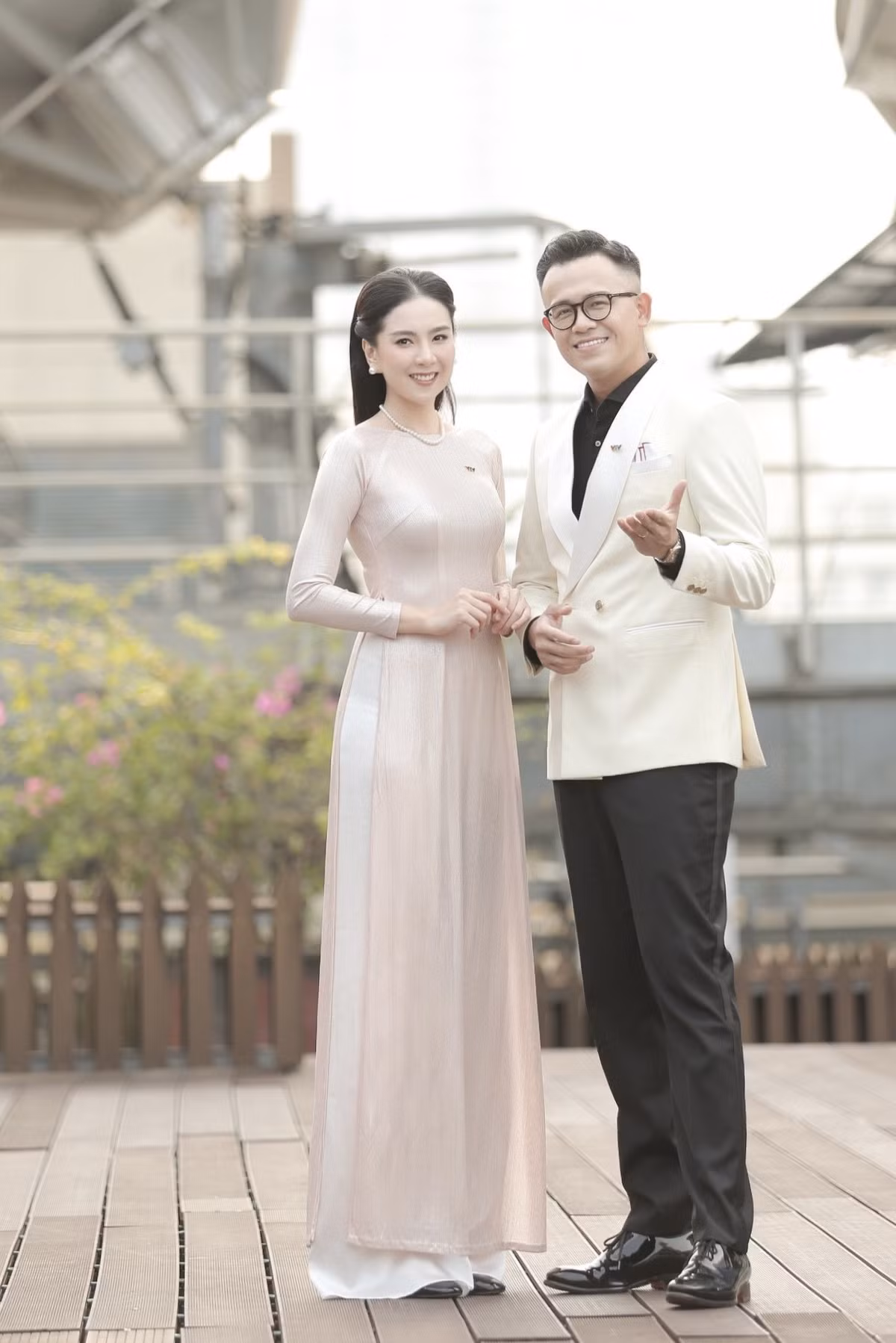 Mai Ngọc cho biết bản thân là người 'nghiện' tập luyện thể dục thể thao. Cô luôn tự thúc ép bản thân luyện tập, sống khoa học để duy trì vóc dáng đẹp bên ngoài, khỏe bên trong.