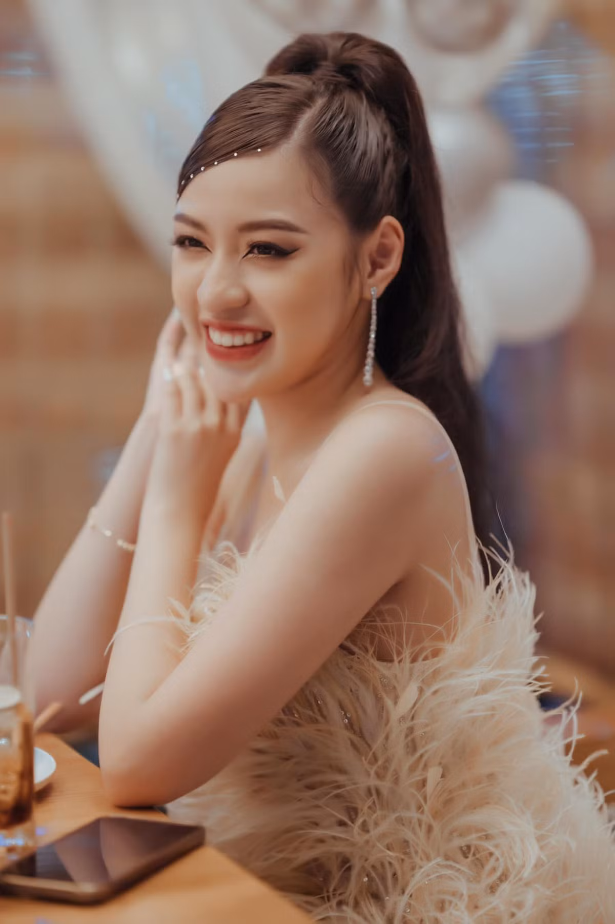 Khi tham gia cuộc thi Hoa hậu Thể thao Việt Nam, Thanh Tâm cũng có những phát ngôn khá "gắt", cho rằng HLV Minh Tú chơi không đẹp, không văn minh.
