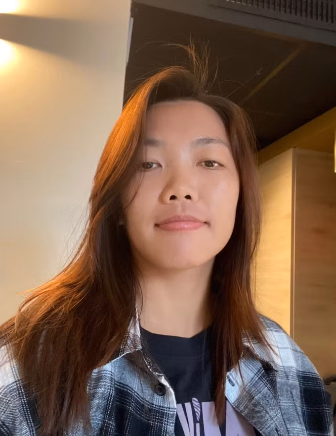 Phong cách đời thường rất giản dị của Huỳnh Như.