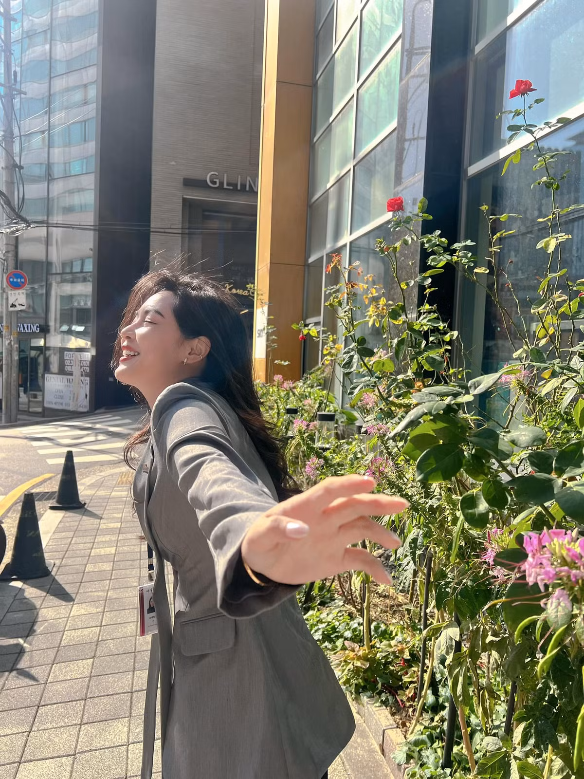 Hiện tại dù đã xinh đẹp hơn nhiều, nhưng Vũ Thanh Quỳnh thỉnh thoảng vẫn phải nhận các bình luận kém duyên về quá khứ của cô.