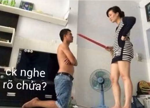 Bên cạnh đó, nhiều người còn chia sẻ chuyện nhà mình cũng y chang như vậy, dù đã kết hôn gần chục năm nay.