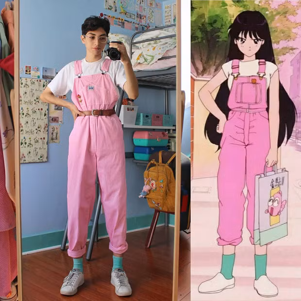 Cũng chính từ việc cosplay này mà Alex được nhiều người để ý tới và lượng theo dõi kênh bán hàng tăng chóng mặt. Mỗi bài đăng của chàng trai thu về lượt tương tác lớn đồng thời các sản phẩm bán đều “cháy đơn”.