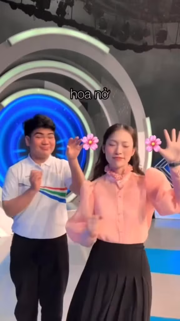 Bài post mới nhất của nữ MC Đường Lên Đỉnh Olympia là minh chứng cụ thể nhất cho nguồn năng lượng ấy đến từ chính các thí sinh tranh tài.