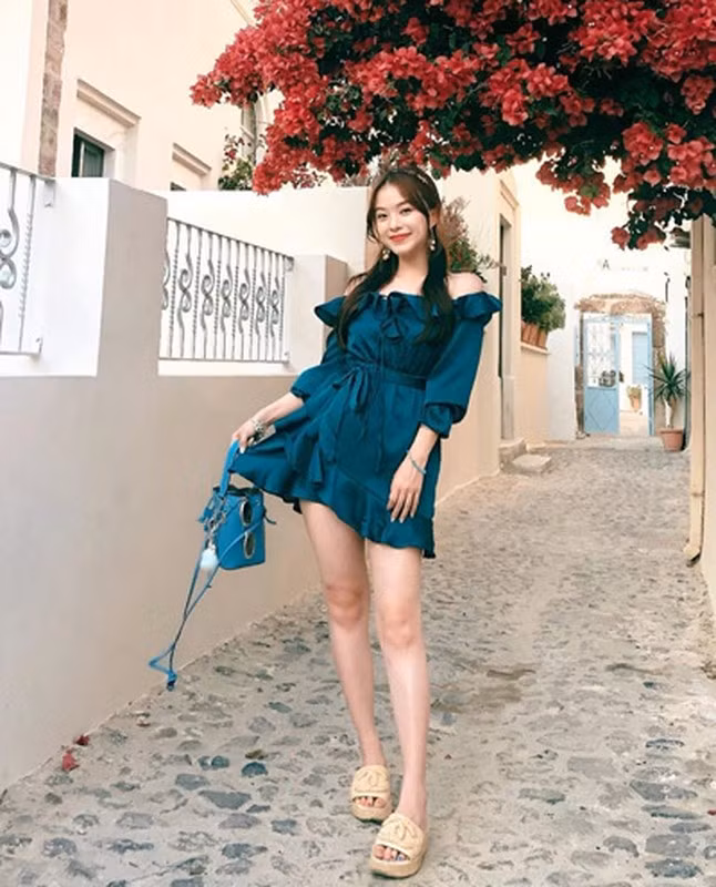 Khoảng thời gian đó, "thiên thần nội y" được yêu thích ngày nào mất hàng chục nghìn lượt theo dõi mỗi ngày.