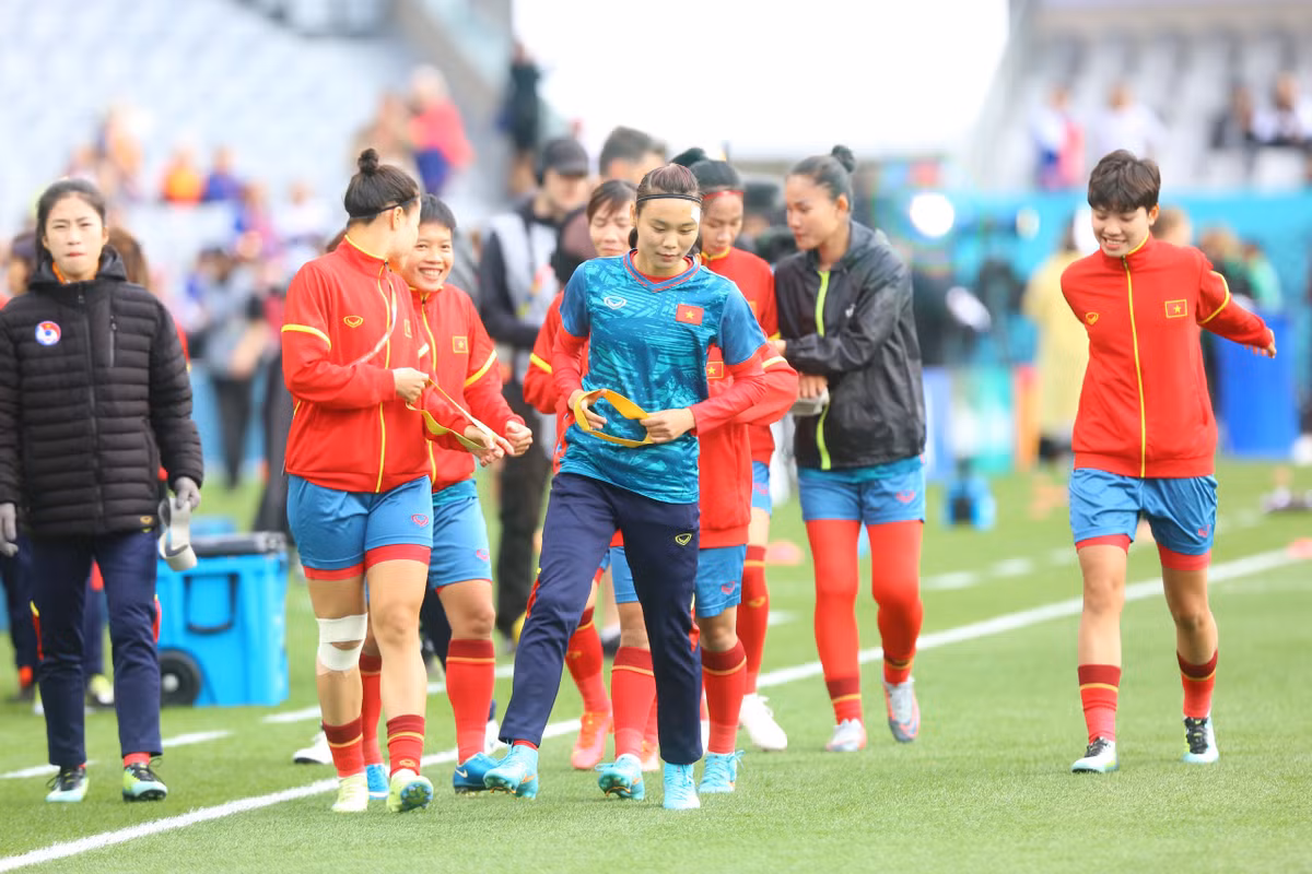 Thua 3-0 truoc DKVD My, doi tuyen nu Viet Nam thi dau qua cam-Hinh-14