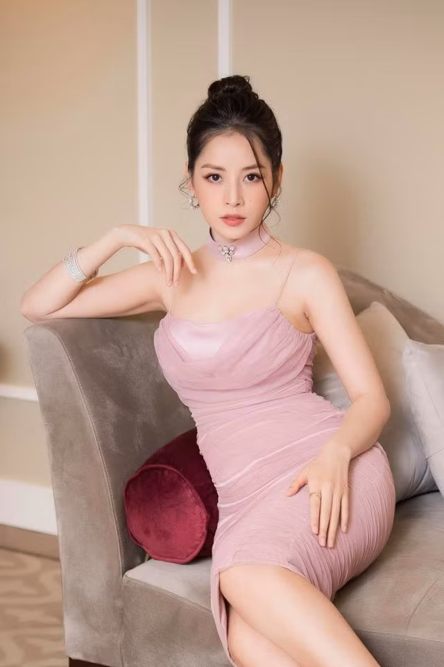 Còn với Chi Pu sau thành công của loạt hit, cô nàng chăm chút nhiều hơn vào những sản phẩm âm nhạc của mình thay vì suy nghĩ đến chuyện lùm xùm không đáng có.
