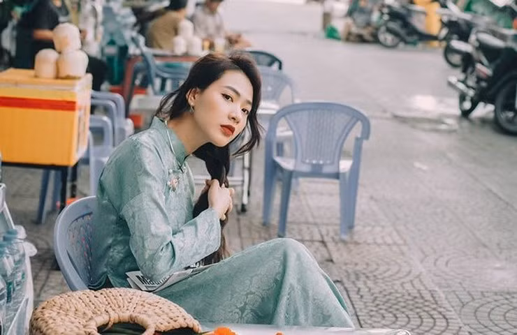 Về chế độ ăn, Minh Trang áp dụng quy tắc "bàn tay".