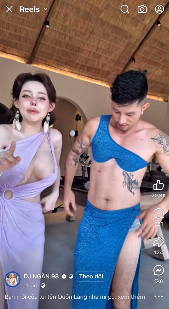 Mới đây, Ngân 98 đã gây sốc cho cộng đồng mạng khi thực hiện những video content cùng bạn trai của mình. Tuy nhiên, trong quá trình quay video, một số hành động và khoảnh khắc “nhạy cảm” đã được ghi lại.