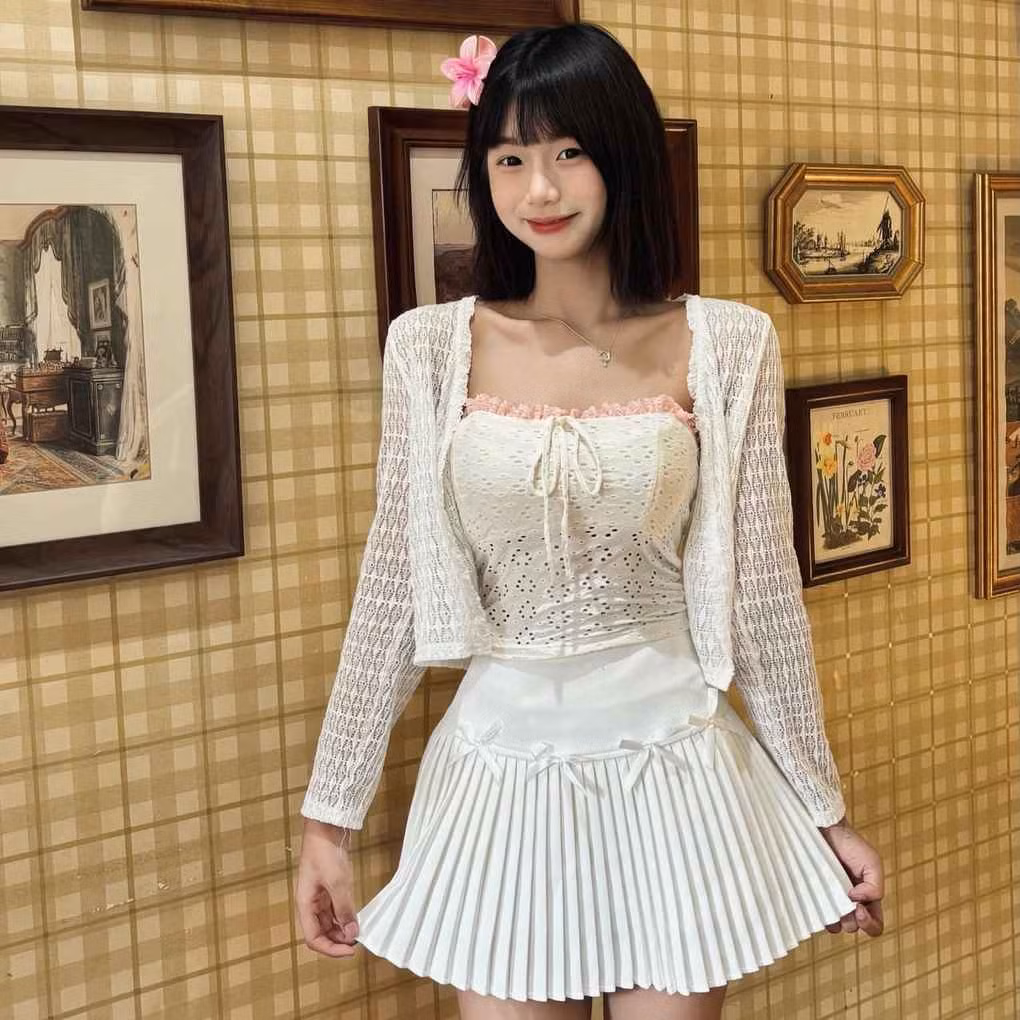 Nhắc đến Mỹ Lệ, cộng đồng mạng thường nhớ đến hình ảnh cô gái ở Tây Bắc ăn mặc khá giản dị, đội khăn thổ cẩm trên đầu cùng chất giọng lớ lớ tạo vẻ đáng yêu trên sóng livestream