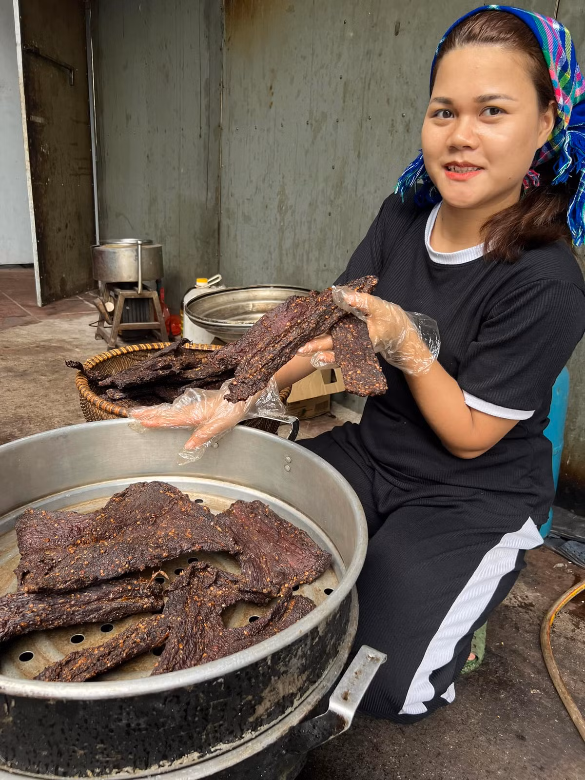 Ngoài ra, có một vài ý kiến của dân mạng cho biết đã mua về ăn thử và cảm thấy ngon thật sự, tuy nhiên cũng không khẳng định bởi có thể khẩu vị mỗi người mỗi khác.