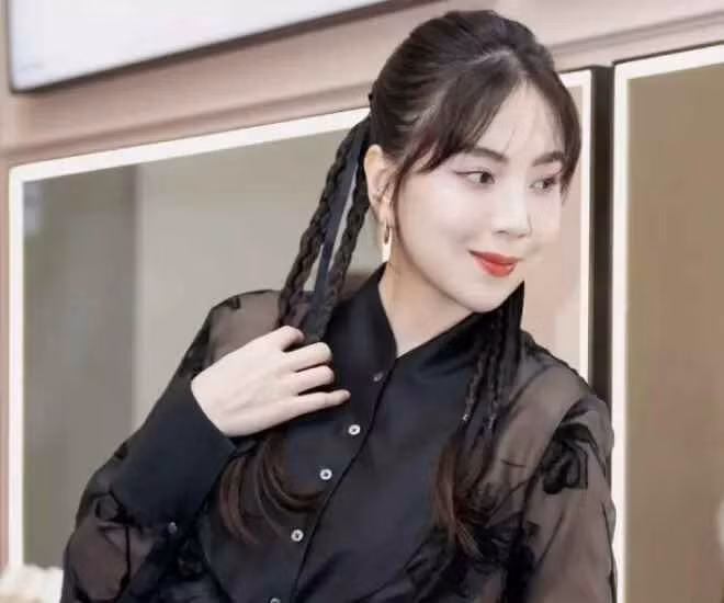 Bước qua hôn nhân đổ vỡ, MC Mai Ngọc tuyên bố cho tương lai Buoc qua hon nhan do vo, MC Mai Ngoc tuyen bo cho tuong lai
