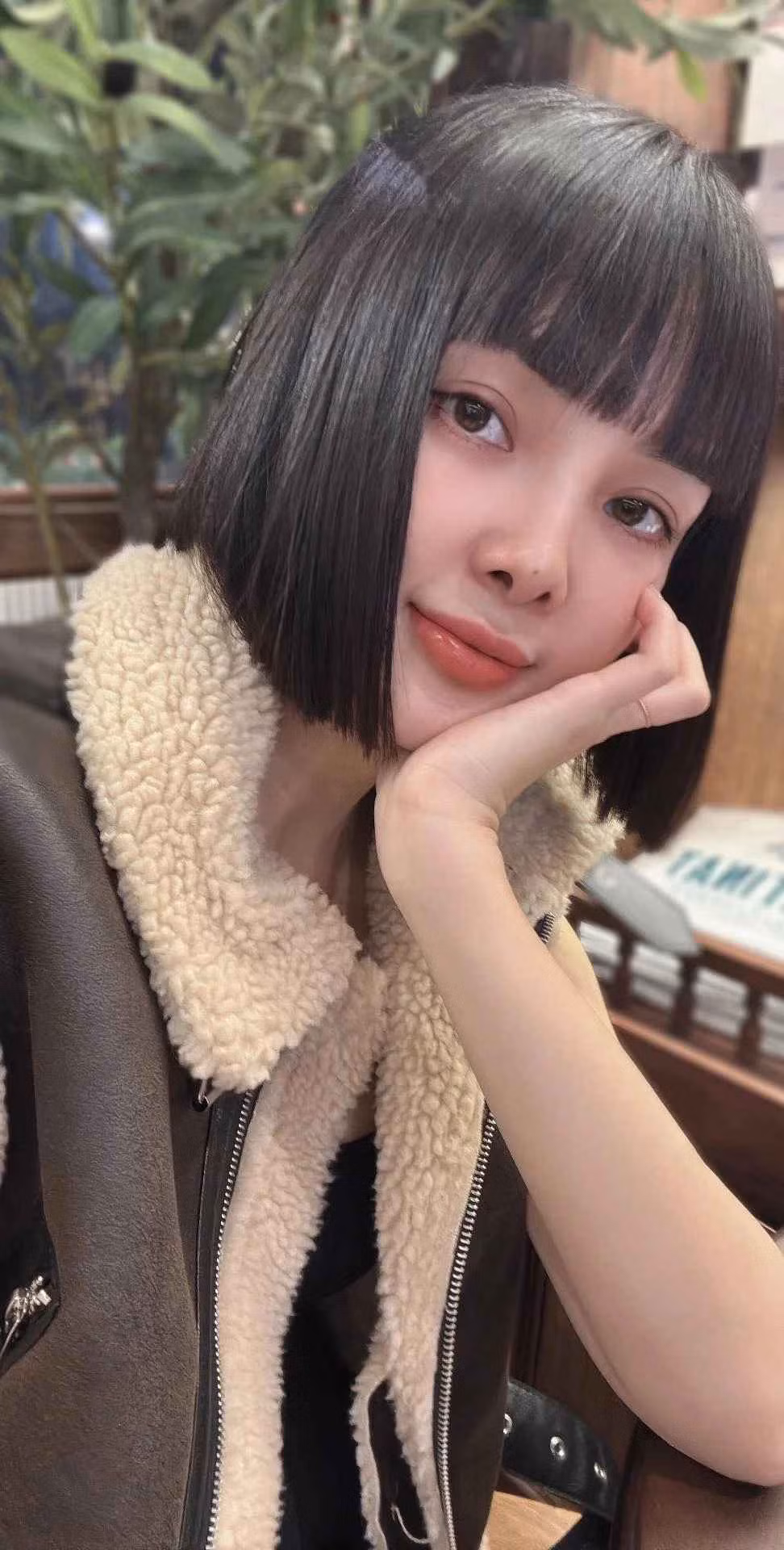 Dân mạng cũng dành lời khen hết mực và động viên Mai Trần tích cực sau khi ly hôn.