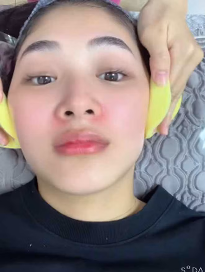 Sau thời gian giành cho công việc, Quỳnh Alee cũng dành thời gian chăm sóc bản thân.