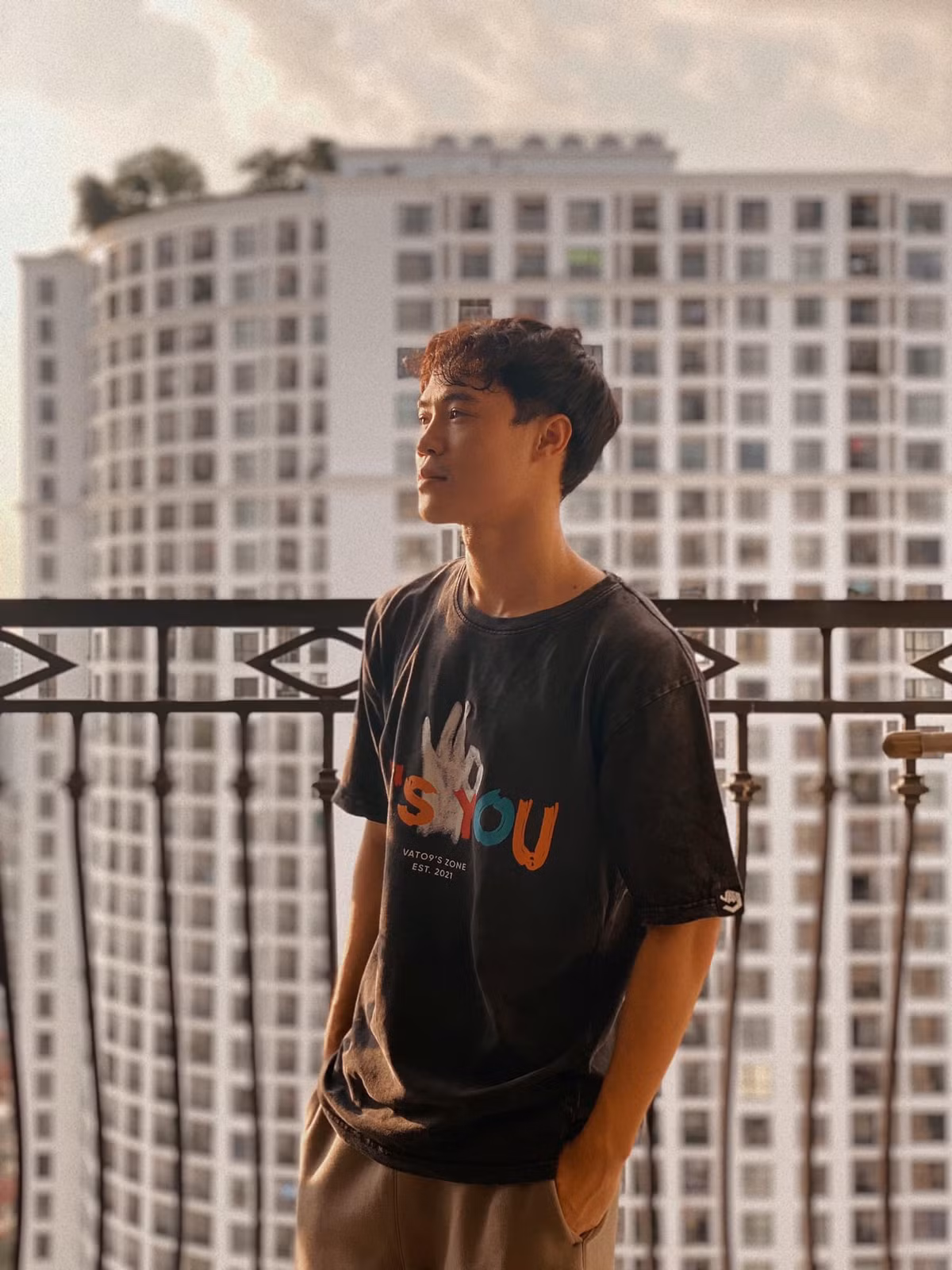 Trong khi chính chủ bày tỏ sự không hài lòng thì dân mạng được phen cười thả ga với màn bị thay tên đổi họ của Văn Toàn.