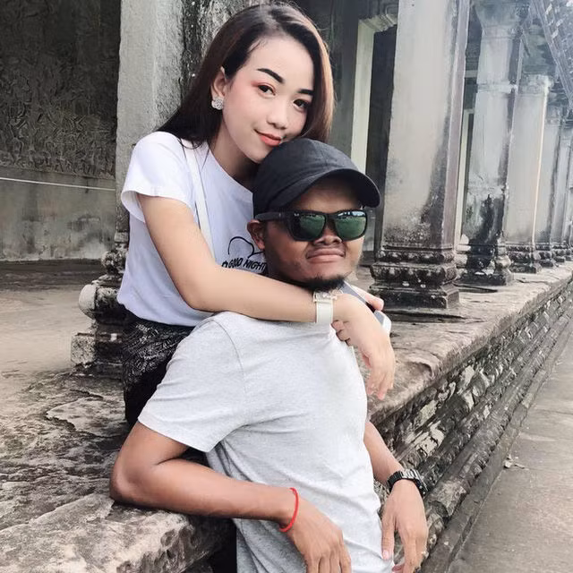 Cặp đôi đũa lệch bị đồn "cưới nhau vì tiền" giờ ra sao? Cap doi dua lech bi don