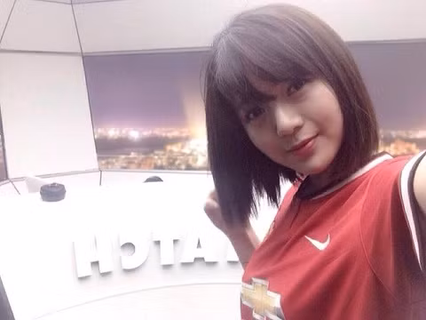 Dù đã hơn 30 tuổi nhưng nhan sắc của nữ MC vẫn làm nhiều người phải kinh ngạc khi gần như không bị ảnh hưởng bởi thời gian hay chuyện sinh con.