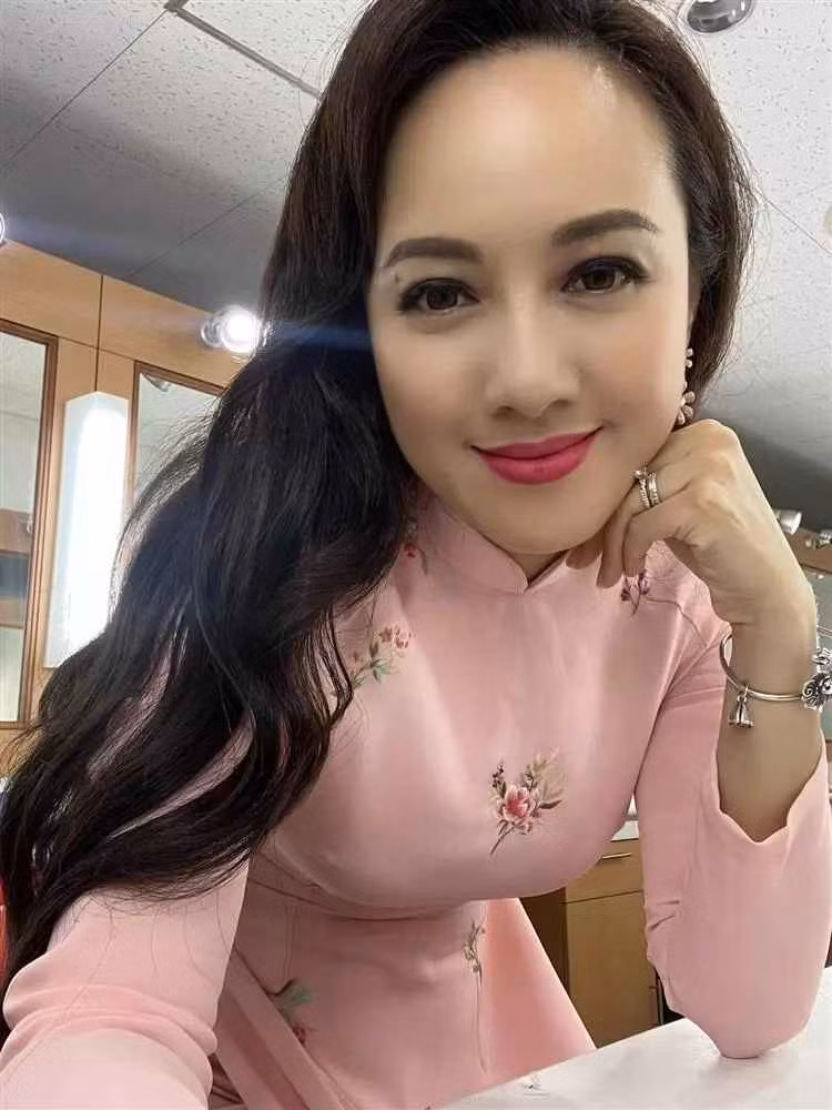 Vốn là MC nổi tiếng của VTV nên mọi thông tin về BTV Hoài Anh đều nhận về sự quan tâm lớn của dân mạng.