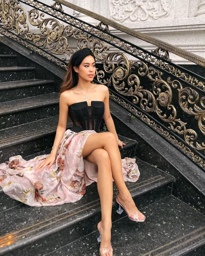 Thật ra, dù ở bất cứ mốc cân nặng nào, Tiên Nguyễn vẫn luôn rạng rỡ và xinh xắn.
