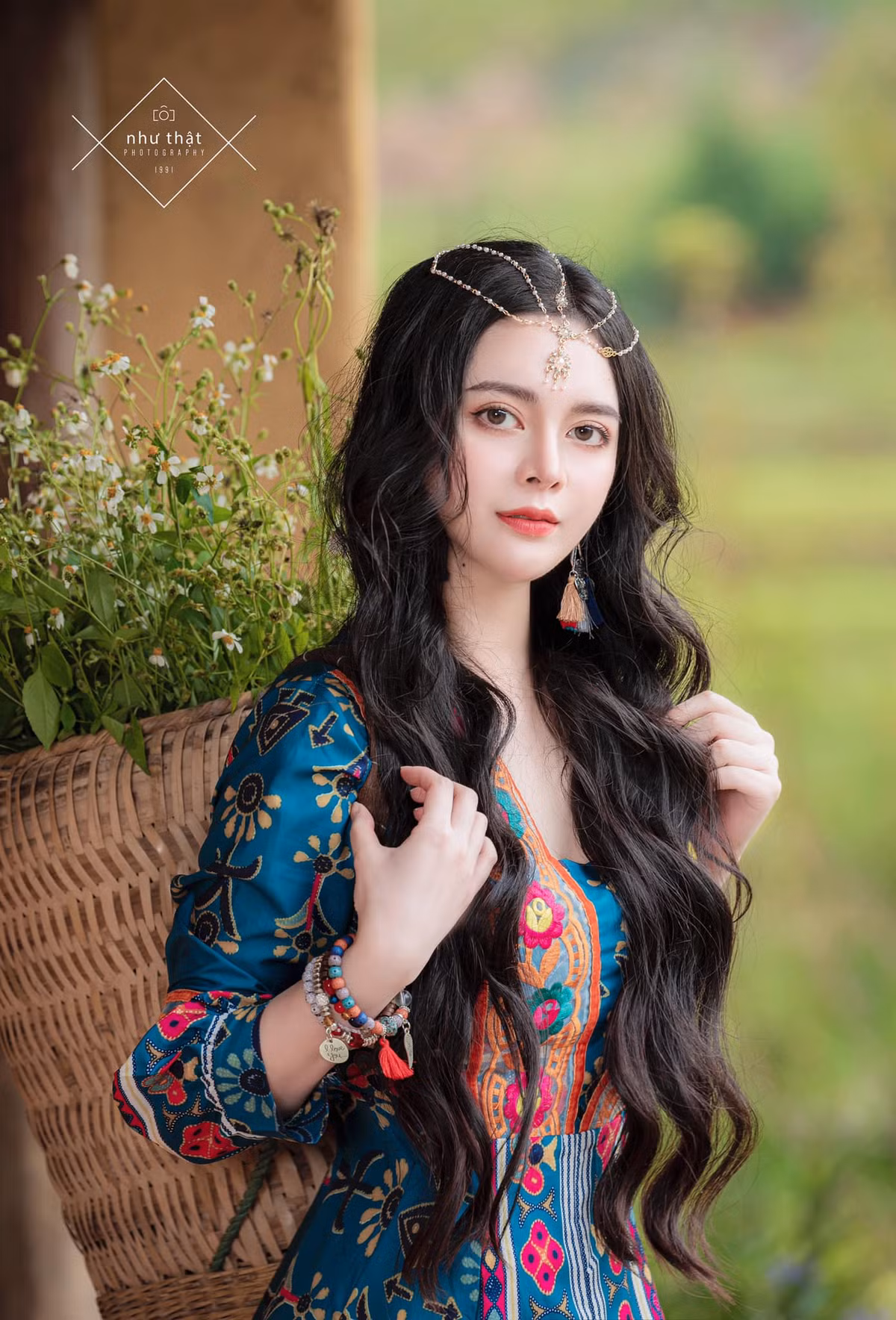 Cao Diệp Anh sở hữu hình thể khá sáng, cô cao 1m72 cùng số đo 3 vòng 92 - 55 - 92 cm.